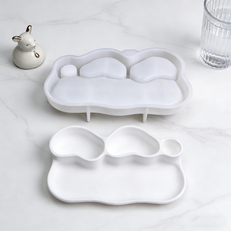 Heart Shape Silicone Decorative Plate Mold Handmade Molds for Resin Jewelry Tray and Home Ornament Craft Projects