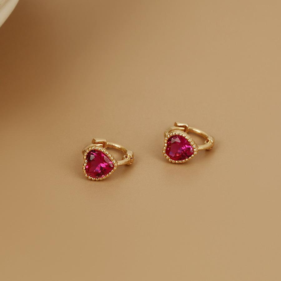 Exquisite Women s Mini Earrings: 18K Gold-Plated S925 Silver with Red Heart Zircon Ear Cuff Platinum Pair