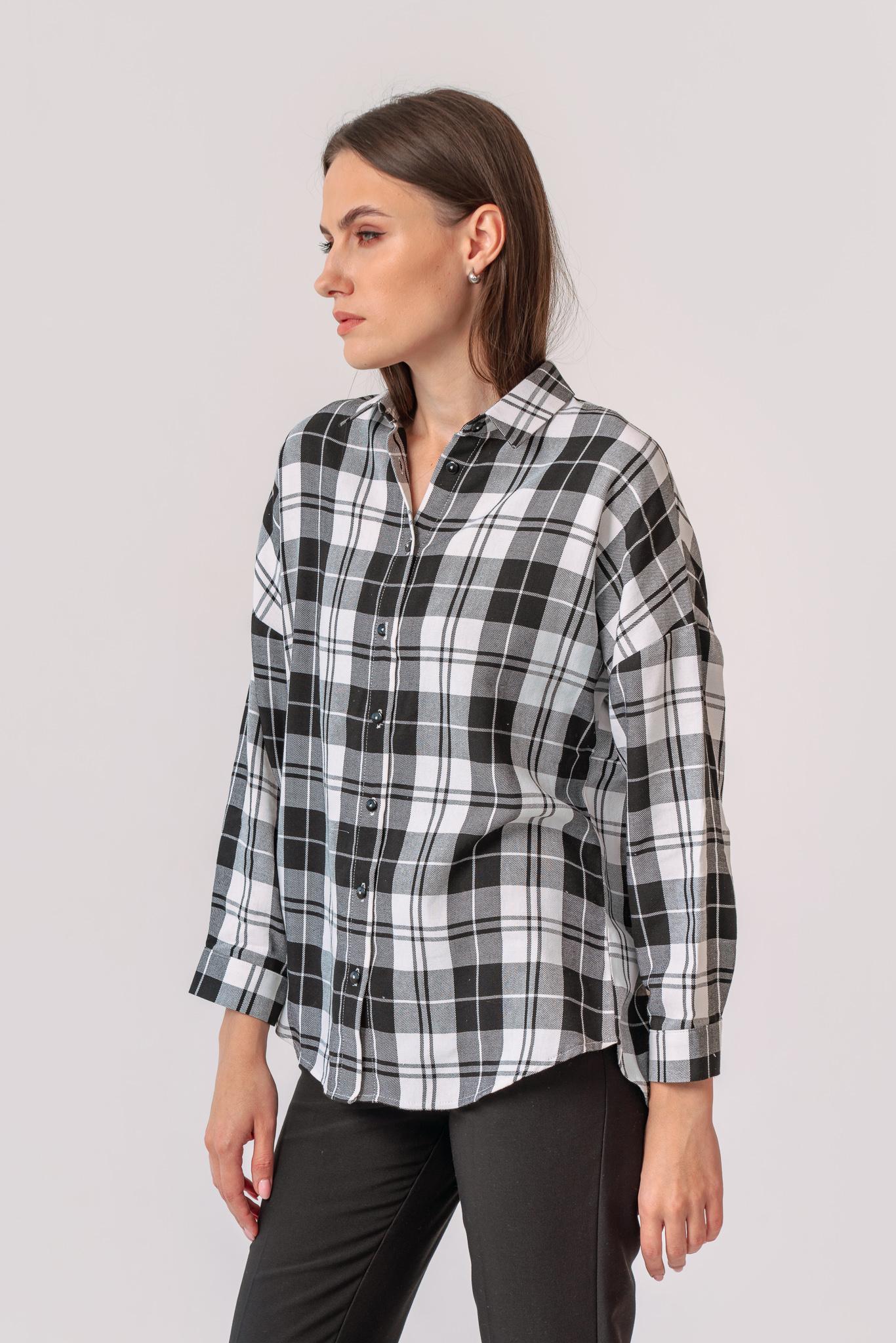 

Жіноча сорочка в клітинку пряма довгий рукав 42 чорний