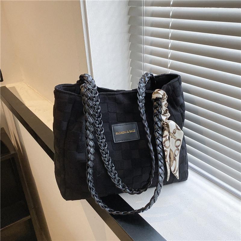 Large capacity tote bag simple shoulder women's bag commuter underarm bag casual versatile canvas bag fashion women's bag