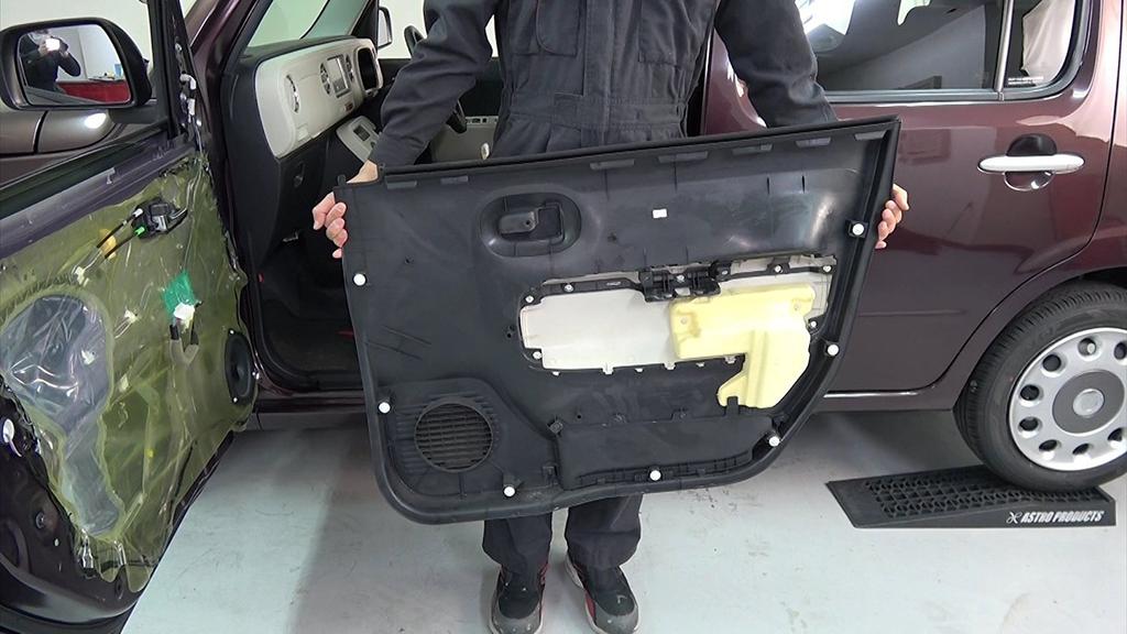 Cocoa L675S Maintenance DVD, Interior and Exterior Removal, 4-Piece Tool Set, Daihatsu Little Monster Compatible, Smartphone Bonus Included, C222