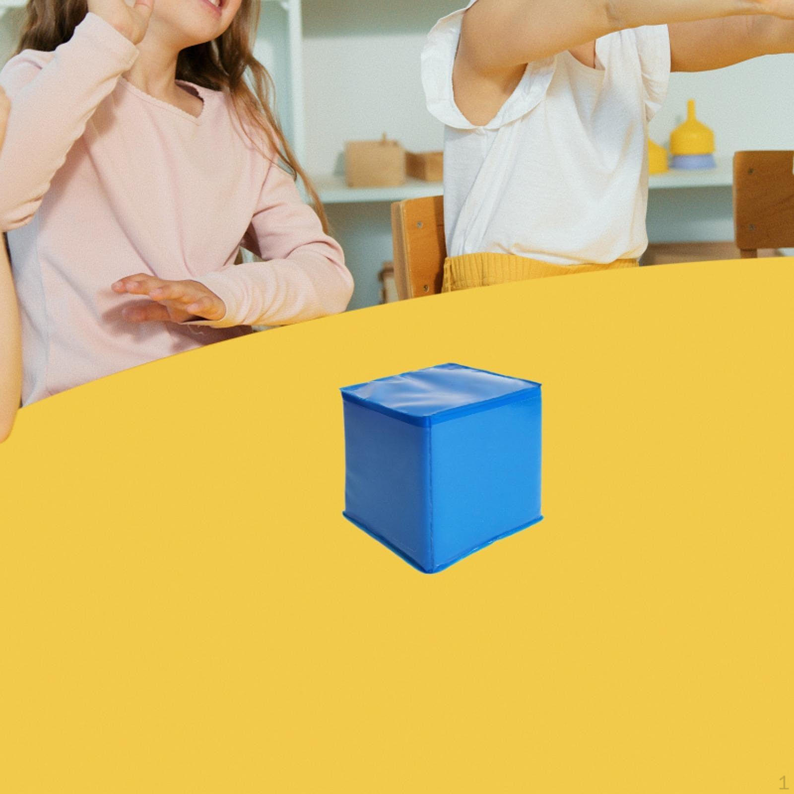 Кубики для интерактивного обучения и игровых вечеров синий