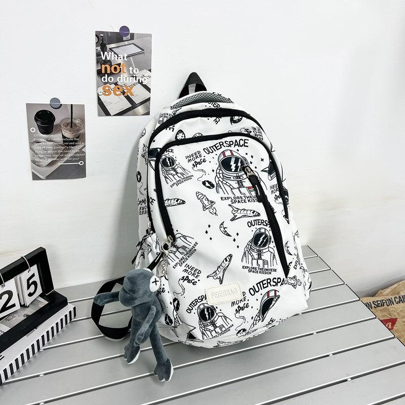 Graffiti Junior High School Student Schoolbag Men's Fashion Lightweight Large-capacity Backpack Couple Versatile Casual Computer Backpack