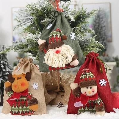 Yeni Yıl Noel Ev Dekorasyonları Keten İpli Hediye Çantası Büyük Şeker Noel Çantaları Tatil Karikatür Elma Çorapları