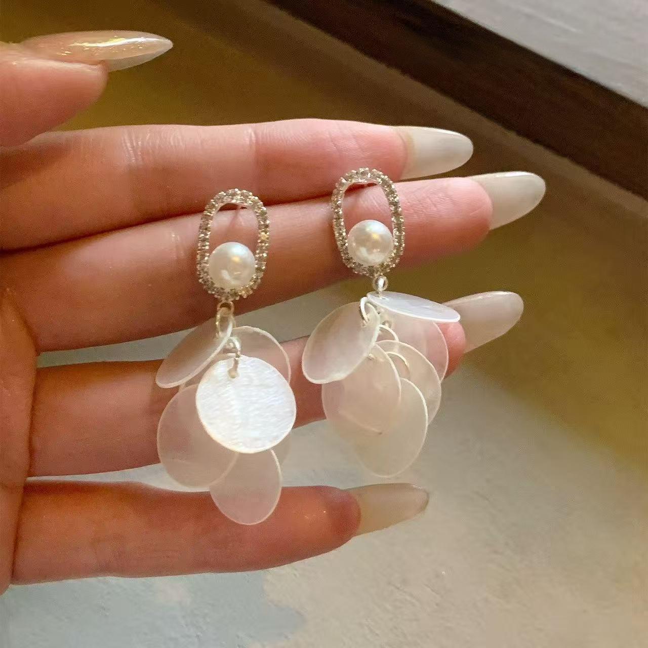 French Pearl Dangle Earrings with Zircon, Slimming Long Style, High-End Niche Ear Jewelry