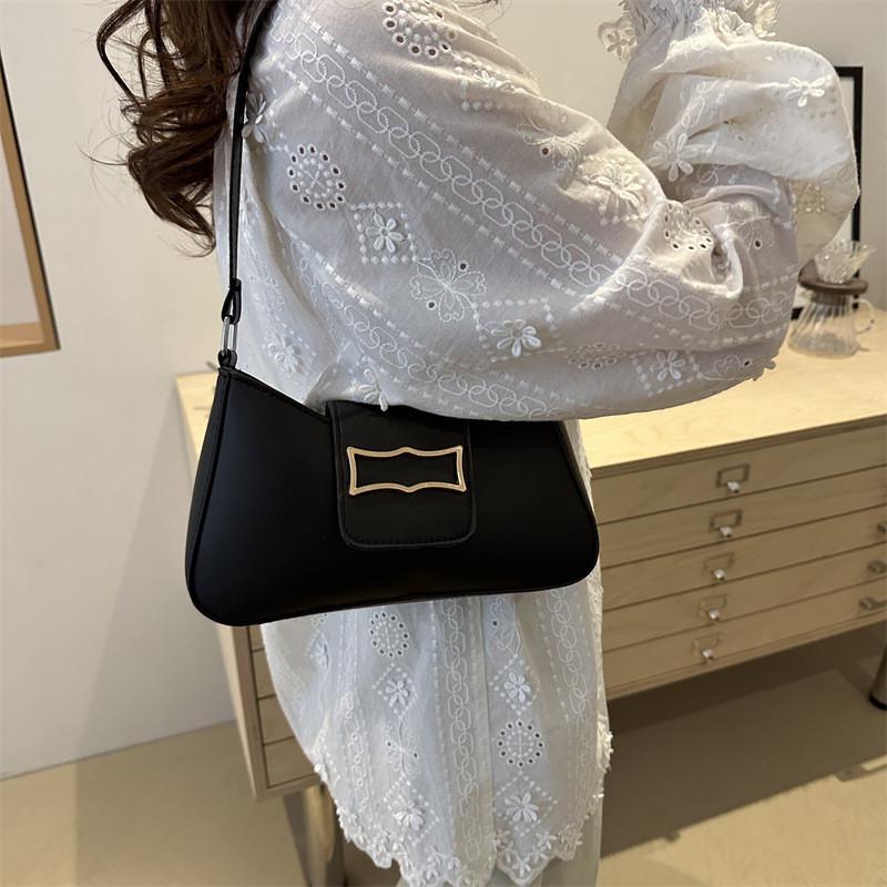 Trendy Fashion 2024 Summer New Minimalist Unique Armpit Handheld Shoulder Crescent Bag Casual Stylish Small Square Bag