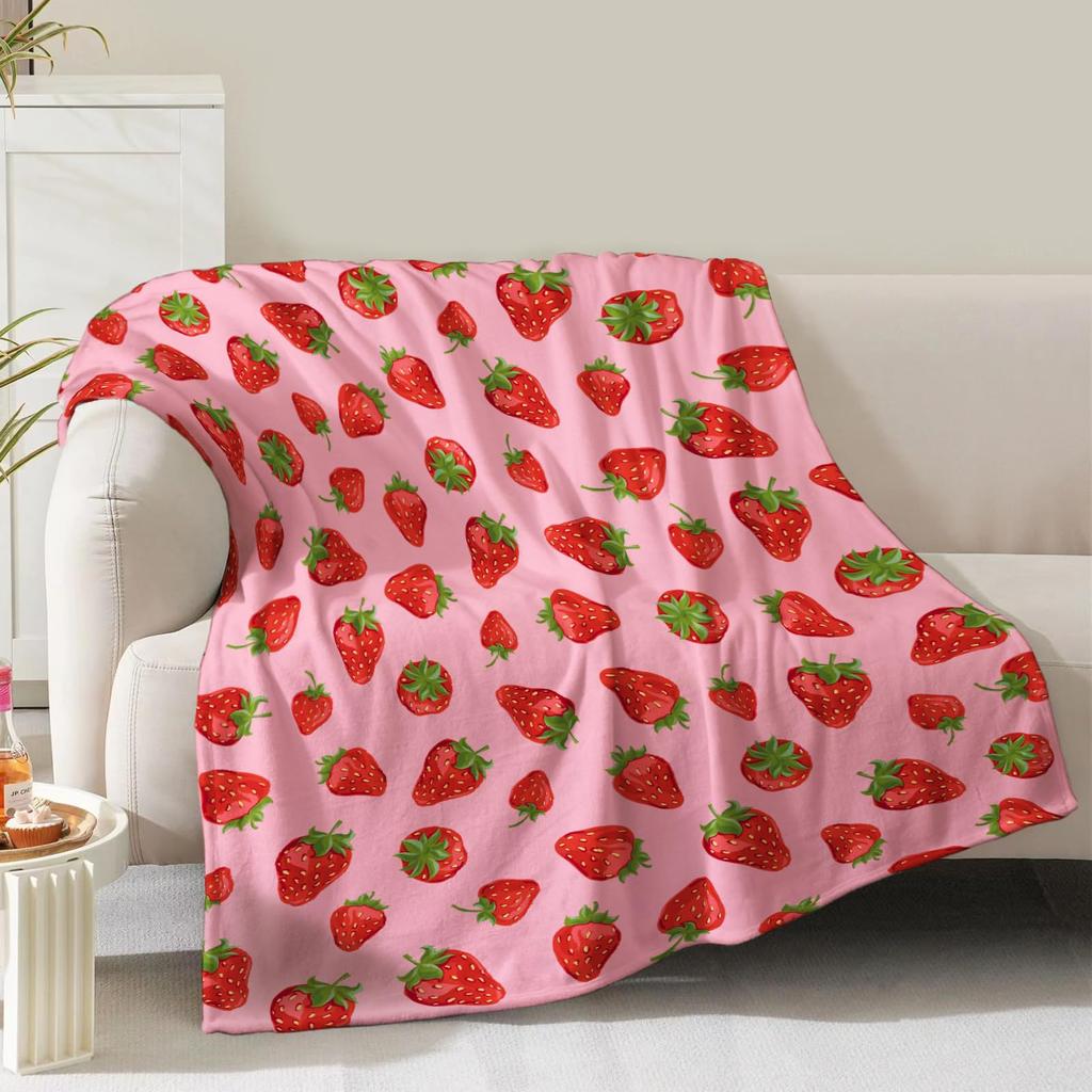 Strawberry Pattern Collection digital-printed polyester Bedroom velvet flannel cover blanket Fleece sofa cover blankets for beds
