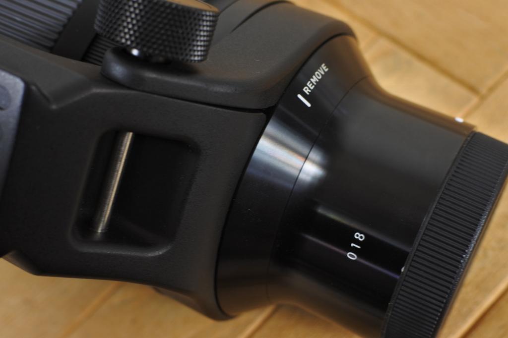 Sigma 105mm F1.4 DG HSM Art Lens for Sony E-Mount w/Hood/Case/Caps/Box