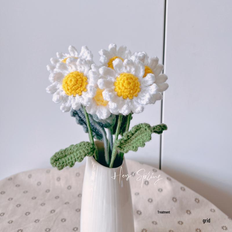 DIY Sunflower & Daisy Yarn Crochet Kit: Handmade Bouquet Gift for Girlfriend