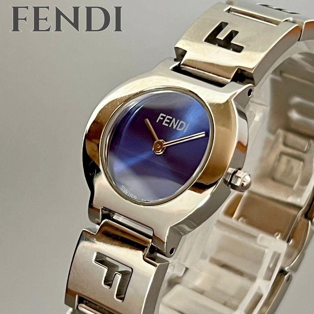 Used [Working Item] FENDI 3050L Logo Bracelet Ladies Watch Blue Dial QZ