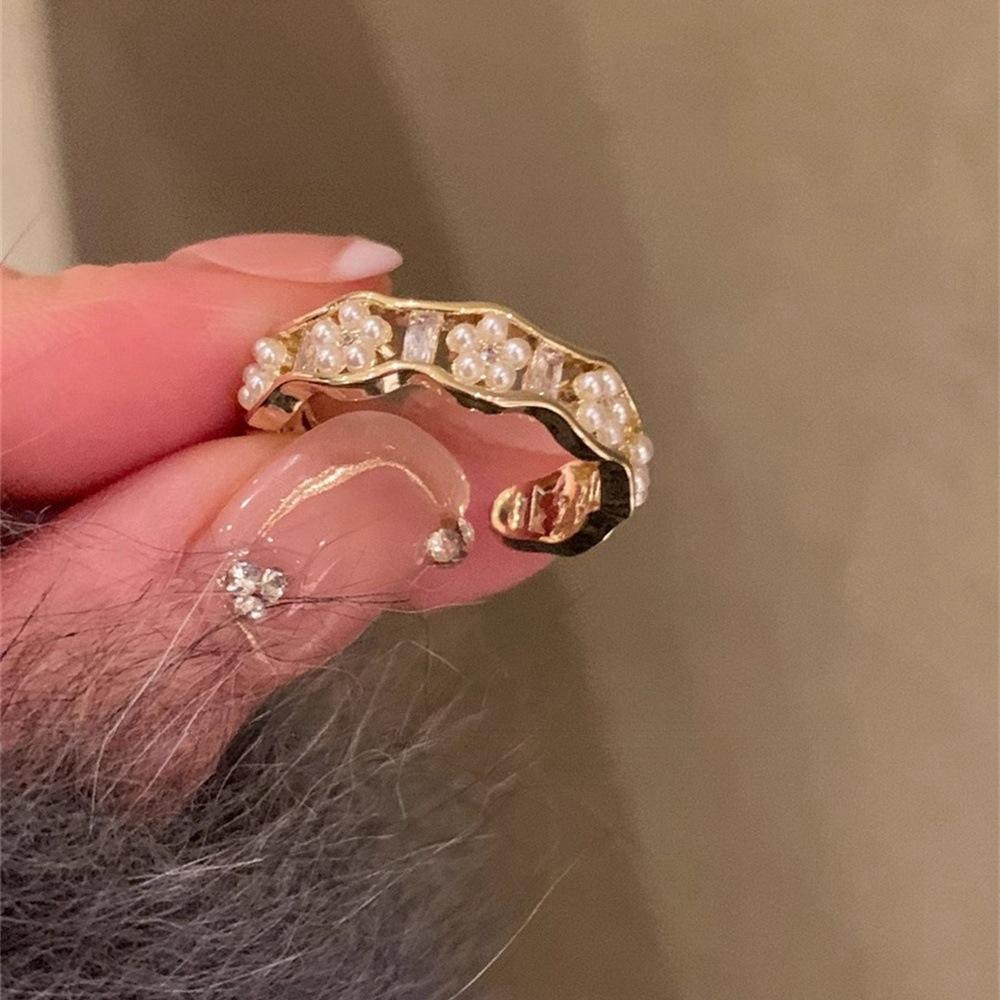 Gentle Sweet Flower Zircon Pearl Stacked Ring Female Ring 2025 Tide