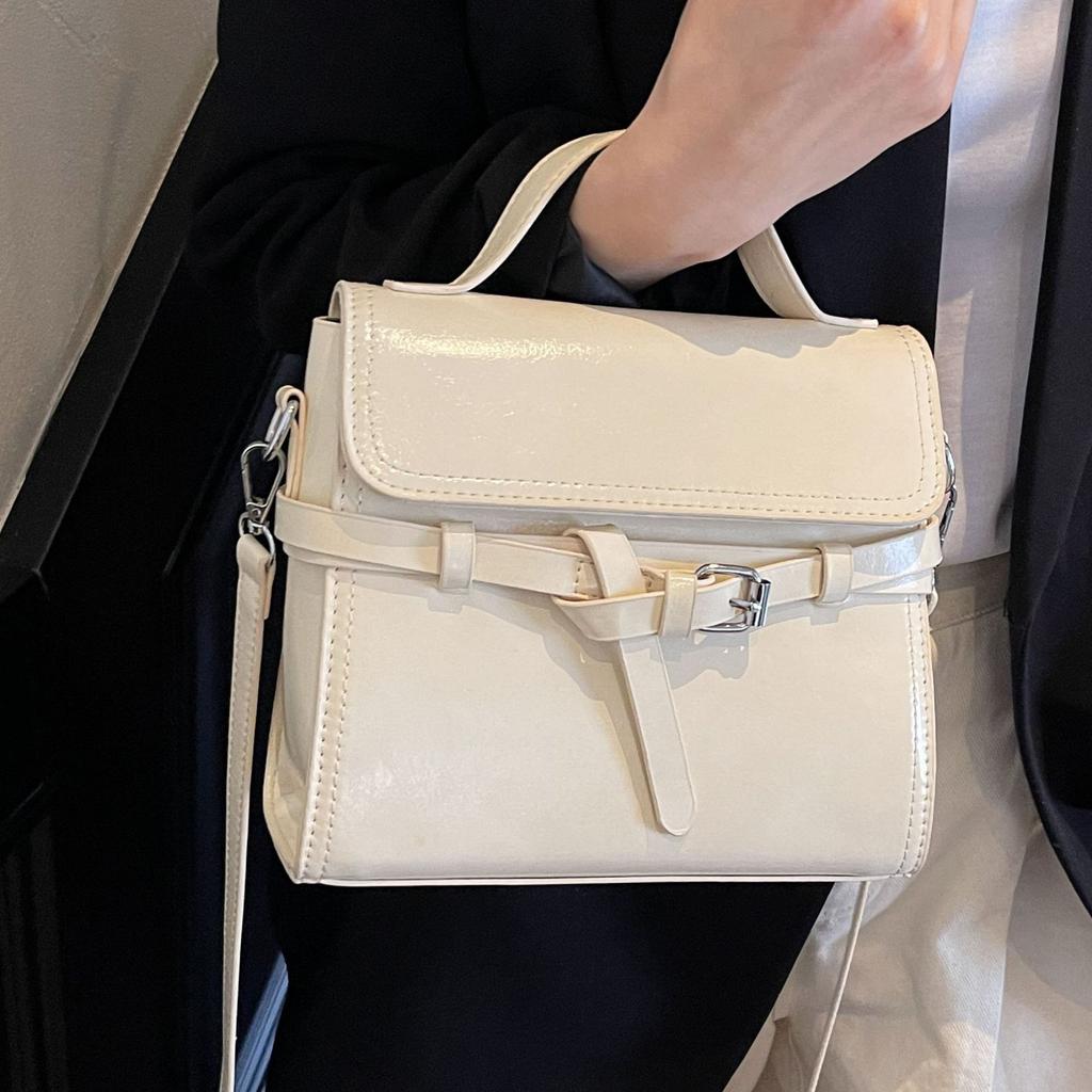 Commuter To Work Handbag Small Square Bag 2025 Spring New Retro Fashion Casual Shoulder Bag High Value Messenger Bag