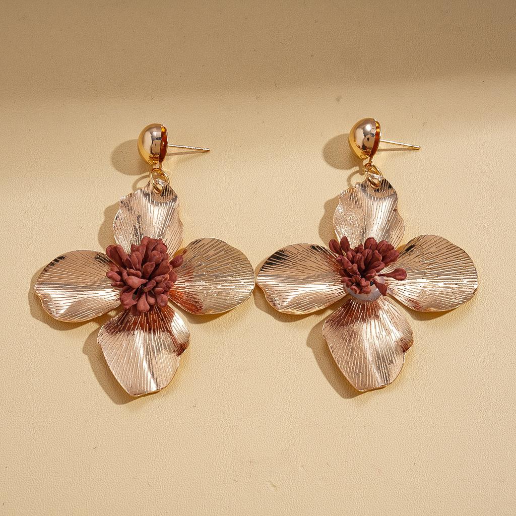 Metallic flower pattern silver needle earrings fashionable personality versatile earrings