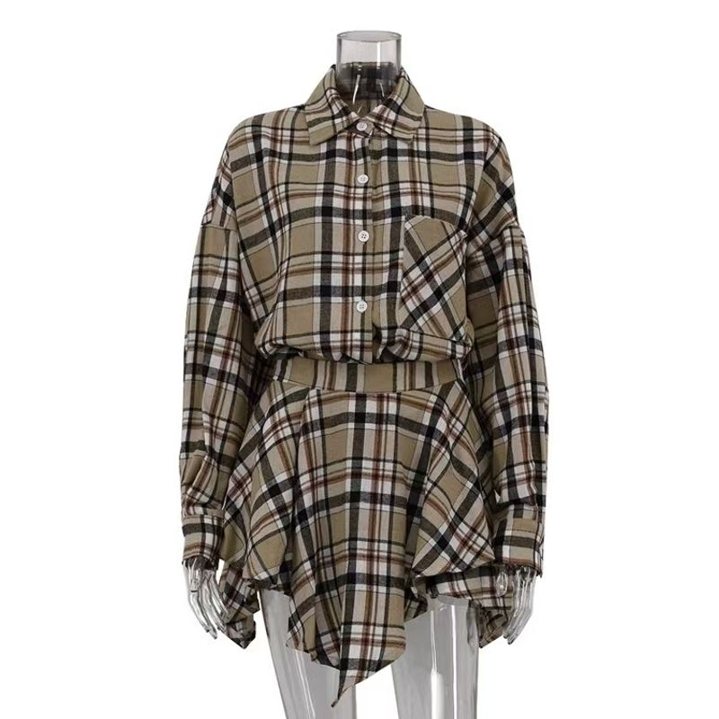 

Комплект в западном стиле: рубашка в клетку с длинным рукавом и юбка необычного кроя. Комплект: рубашка в клетку и юбка Brown M