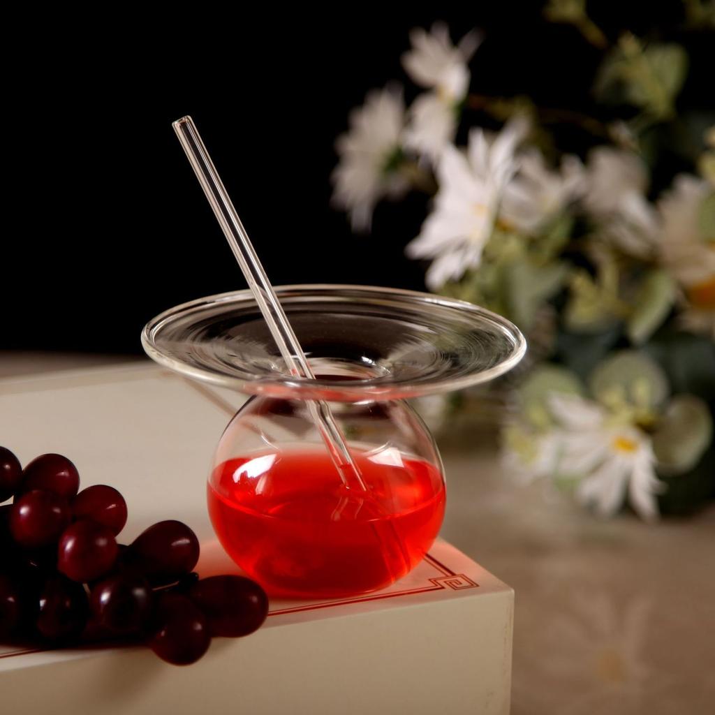 Kūrybingas UFO kokteilių taurė Baro restorano stikliniai indai Stalo reikmenys Skraidanti lėkštė Smoothie sulčių puodelis Japonijos virtuvė Sauso ledo meno lėkštė