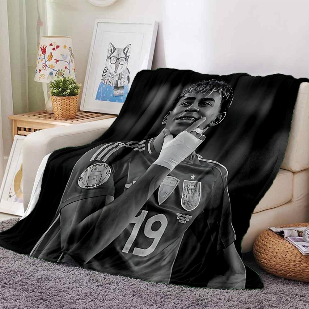Yamal Fc Celebration Printed Flannel Breathable and Warm Blanket, a Stylish Home Gift, Suitable for Home, Office and Bedspread Use. 0710a11