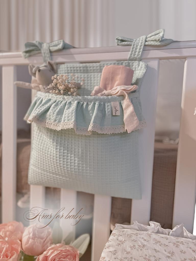 Lovely Line Crib Organizer with Lace Ruffle - Mint