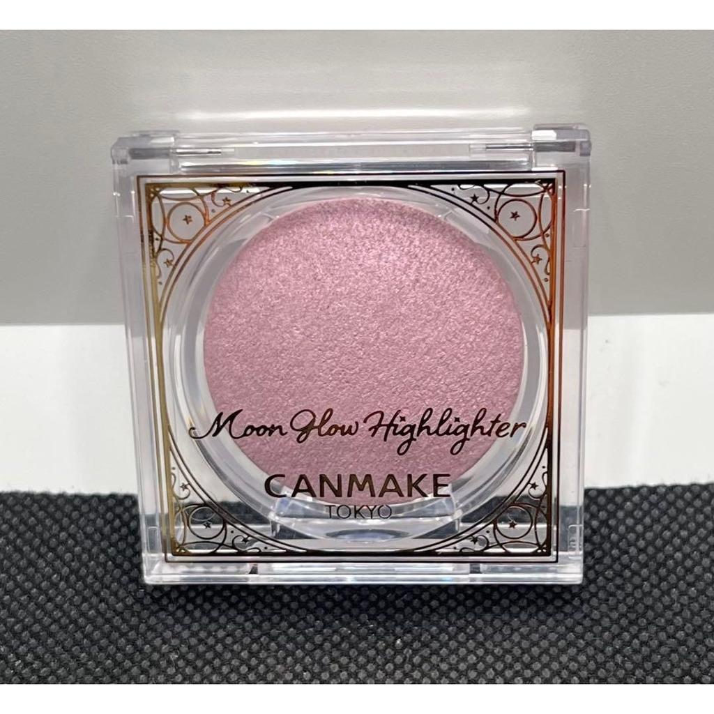 CANMAKE Moon Glow Highlighter 03