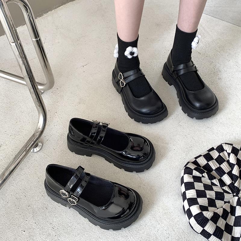 Queen Fan 2025 platformové love buckle Mary Jane boty nové dámské boty retro studentské jk malé kožené boty jednobotky