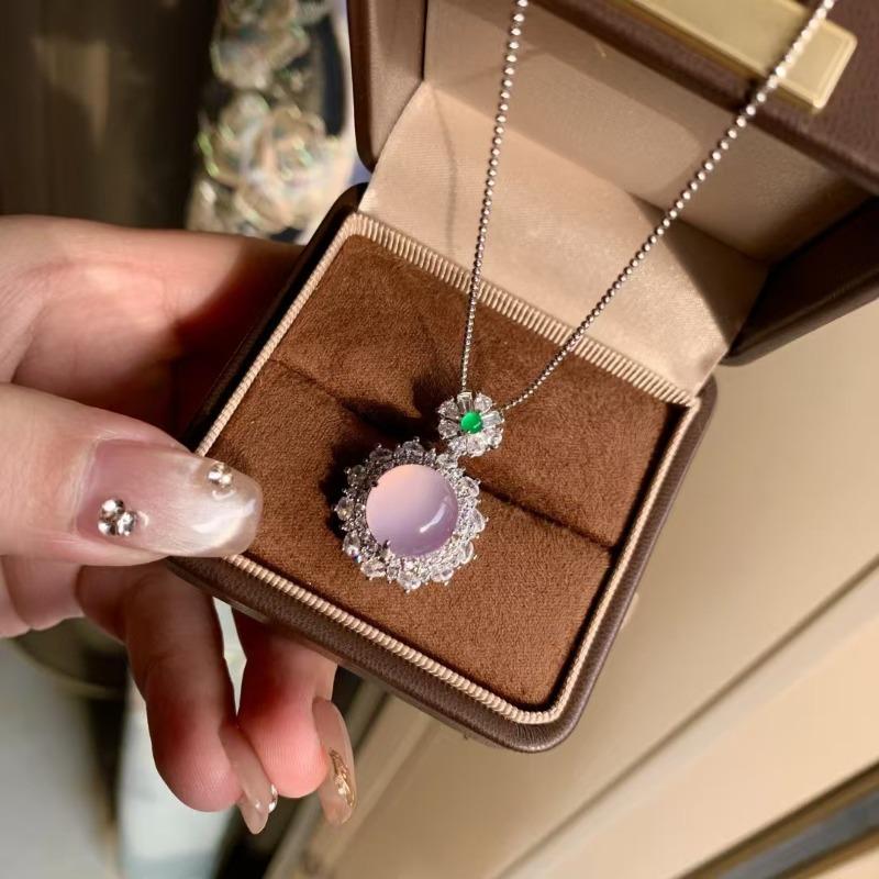 Meier Natural high ice chalcedony necklace, emerald color girl pendant, ice jade inlay