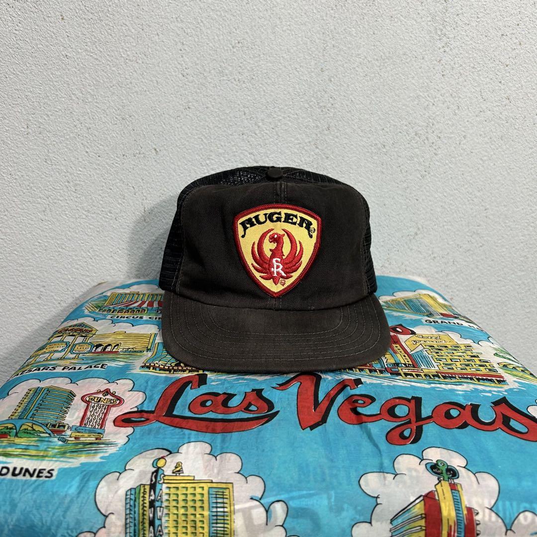 

[USED] 90s USA Made Mesh Trucker Cap with Y2K OLD Patch