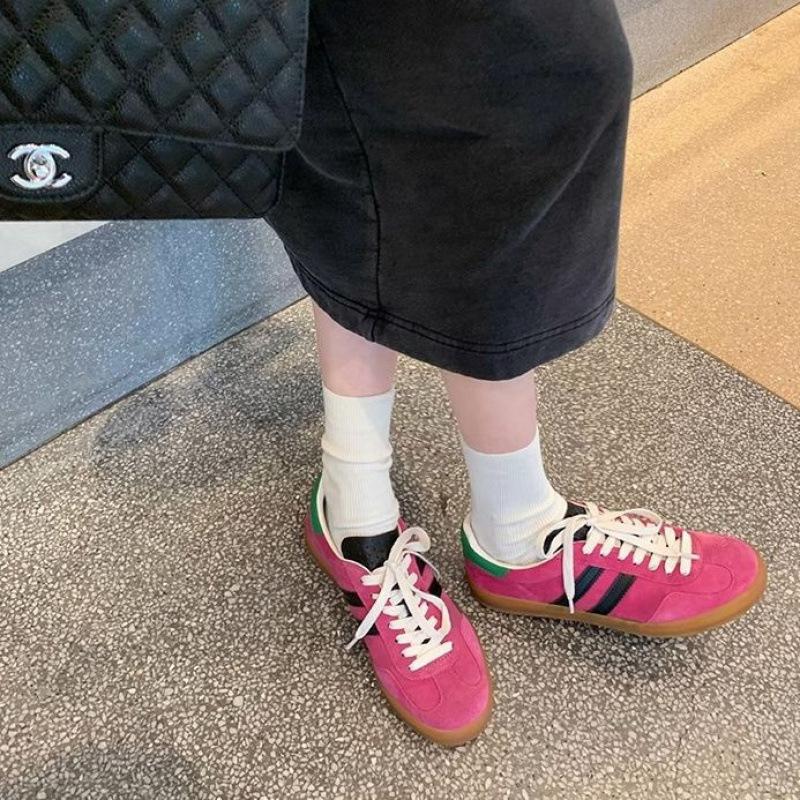 

Leather retro women s new comfortable sports and leisure shoes flat-bottomed round head board shoes 40