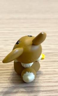 

[USED] Eevee figure