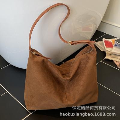 Frosted Retro Bag Women's Large Capacity 2025 New Autumn and Winter Versatile Casual Shoulder Messenger Bag Commuter Tote Bag