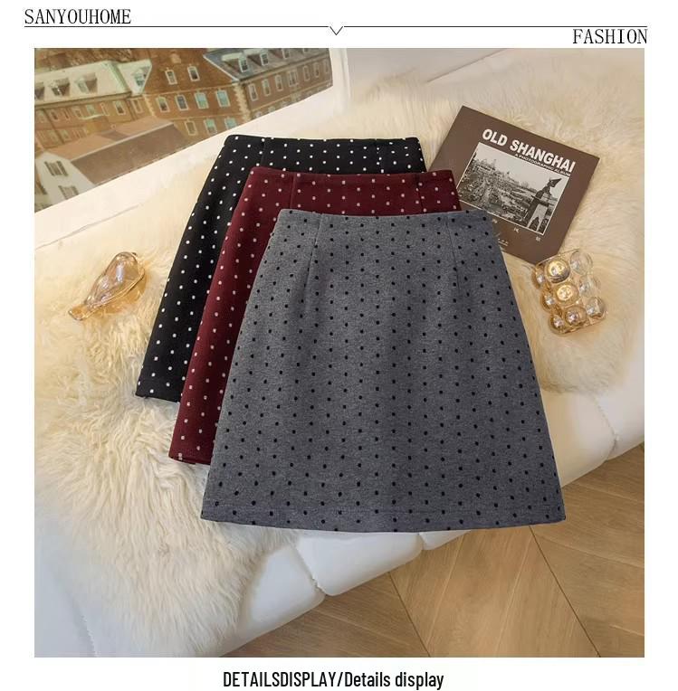 Women's High-Waisted Polka Dot Woolen A-Line Mini Skirt: Autumn/Winter, Anti-Exposure, Hip-Hugging, Slimming for Petite Sizes