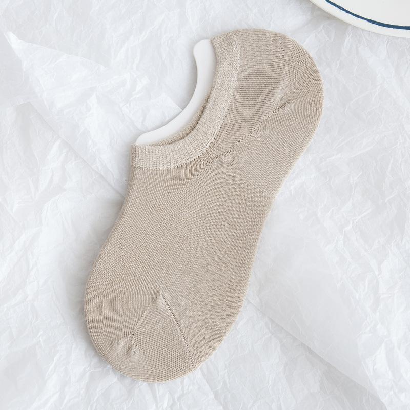 Ladies Spring and Summer Thin Lovely Trend Solid Color Breathable Invisible Cotton Socks