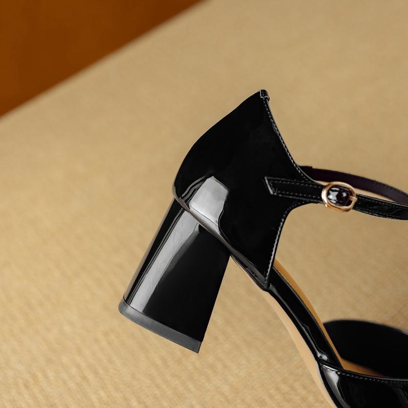 Fashion Women's new leather sheepskin spring and summer square toe elastic buckle middle heel toe sandals work shoes