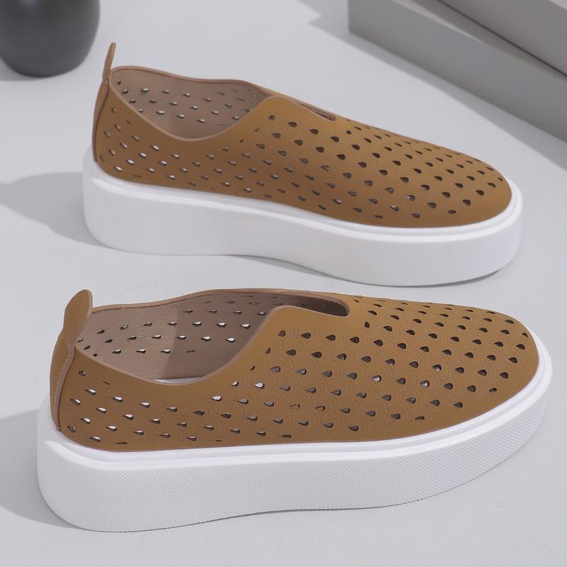 Thick Soled Hollow Breathable Low Top Single Shoe for Women, V-mouth Sponge Cake Set Foot Board Shoes