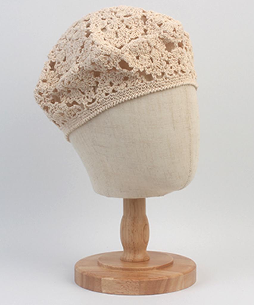 Yunibeosyeolkemiseuteuli Flower Knit Beige Beret