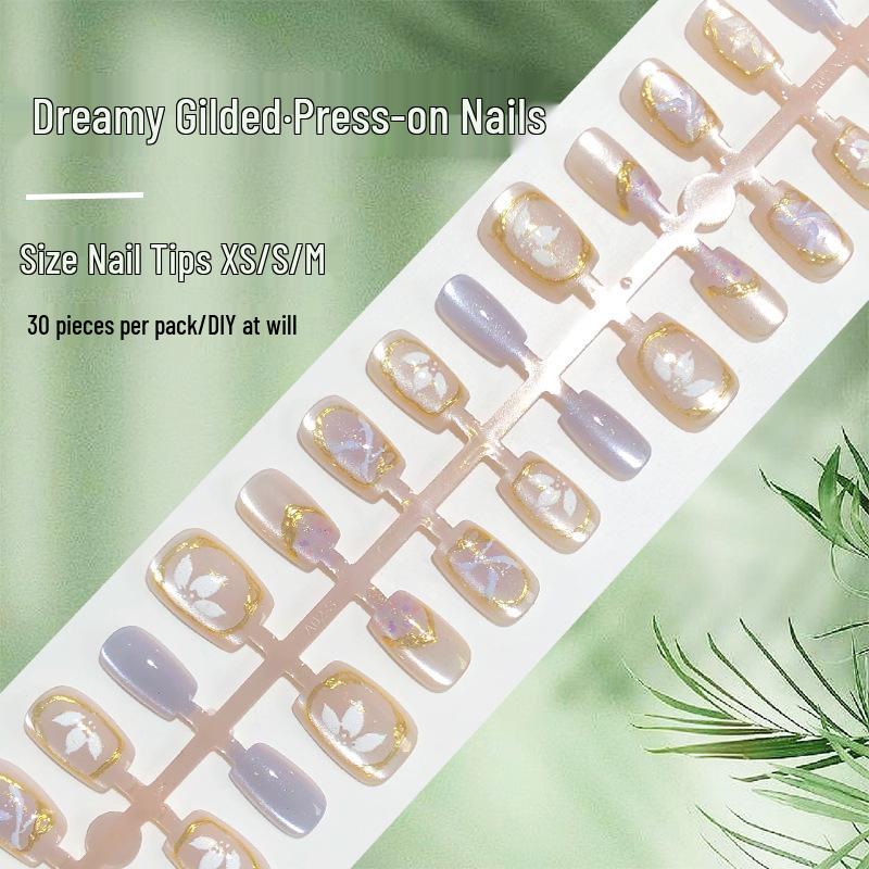 

3D Gilded Purple Cat Eye Press-On Nail Art with Floral Design, Set of 30 Pieces