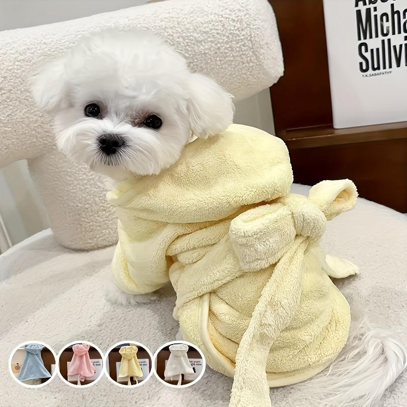Super absorbent pet bathrobe, quick-dry and soft. All-season use for small dogs and cats with secure closure