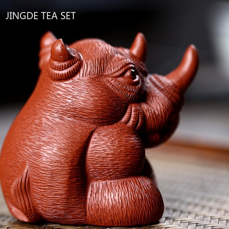 1PCS Boutique Rhino Sculpture Purple Clay Tea Pet Chinese Handmade Animal Statue Ornaments Crafts Tea Set Decoration Accessories