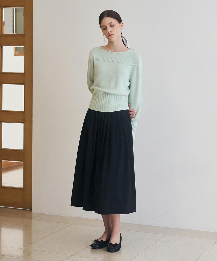 Deuloupisumeon Pleated Long Flare Skirt [Ivory]