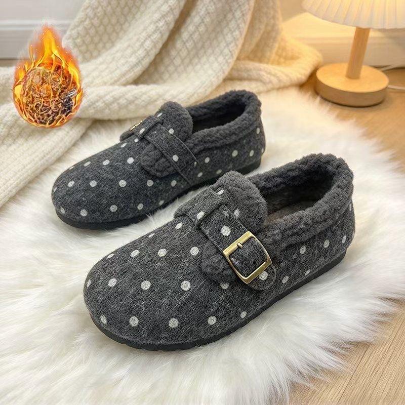 New Style Shoes - Winter and Autumn Cotton Women's Shoes, Comfortable and Lined with Padding.