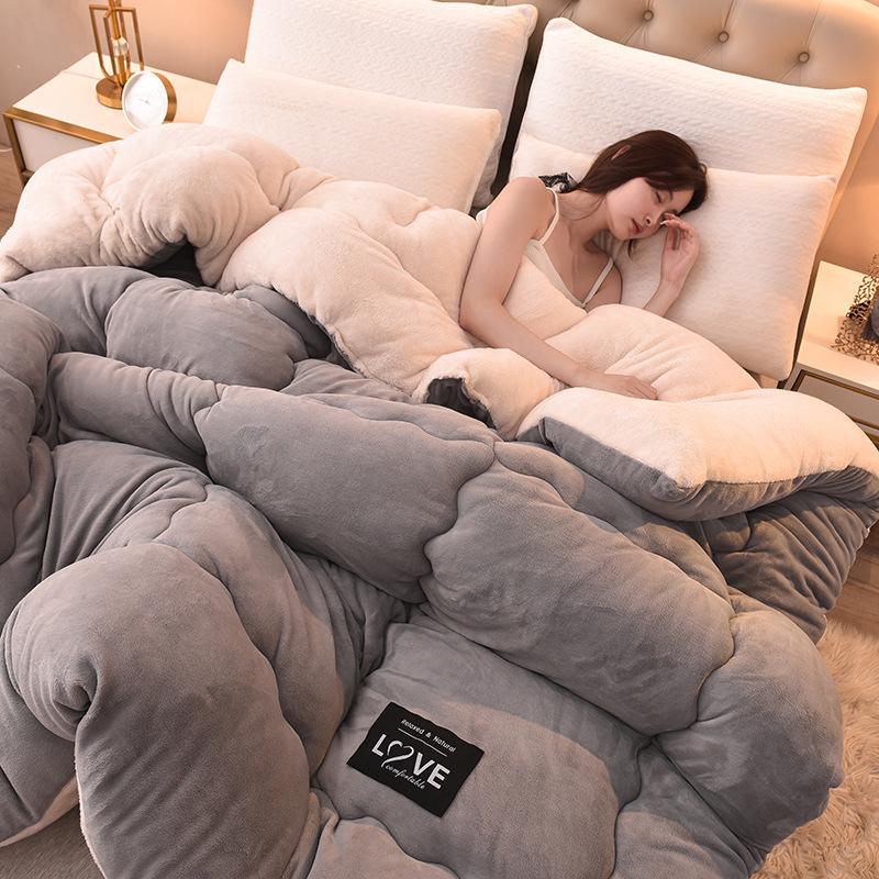 Solid Color Milk Velvet Winter Quilt with Flannel & Lambswool Core - Thick Warm Mattress Topper