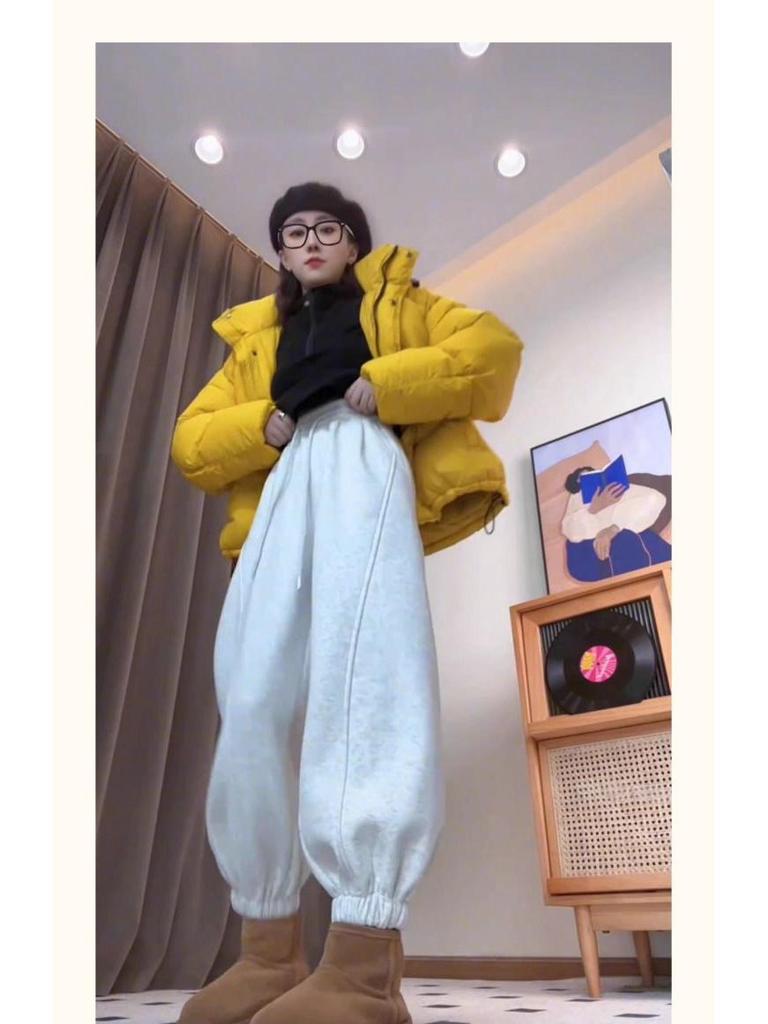 Fleece-Lined High-Waisted Tapered Women's Pants: Plus Size, Loose Fit, Versatile, Thick, Warm, Casual Autumn/Winter Sweatpants.