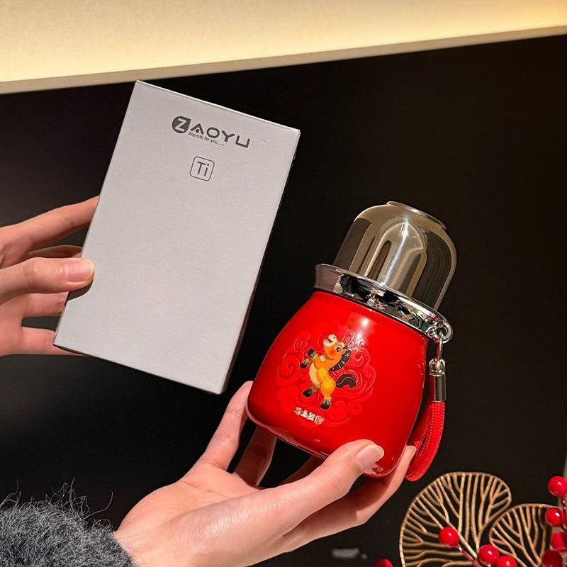 New titanium-coated small water cup - personalized design insulated cup - home use outdoor portable drinking bottle