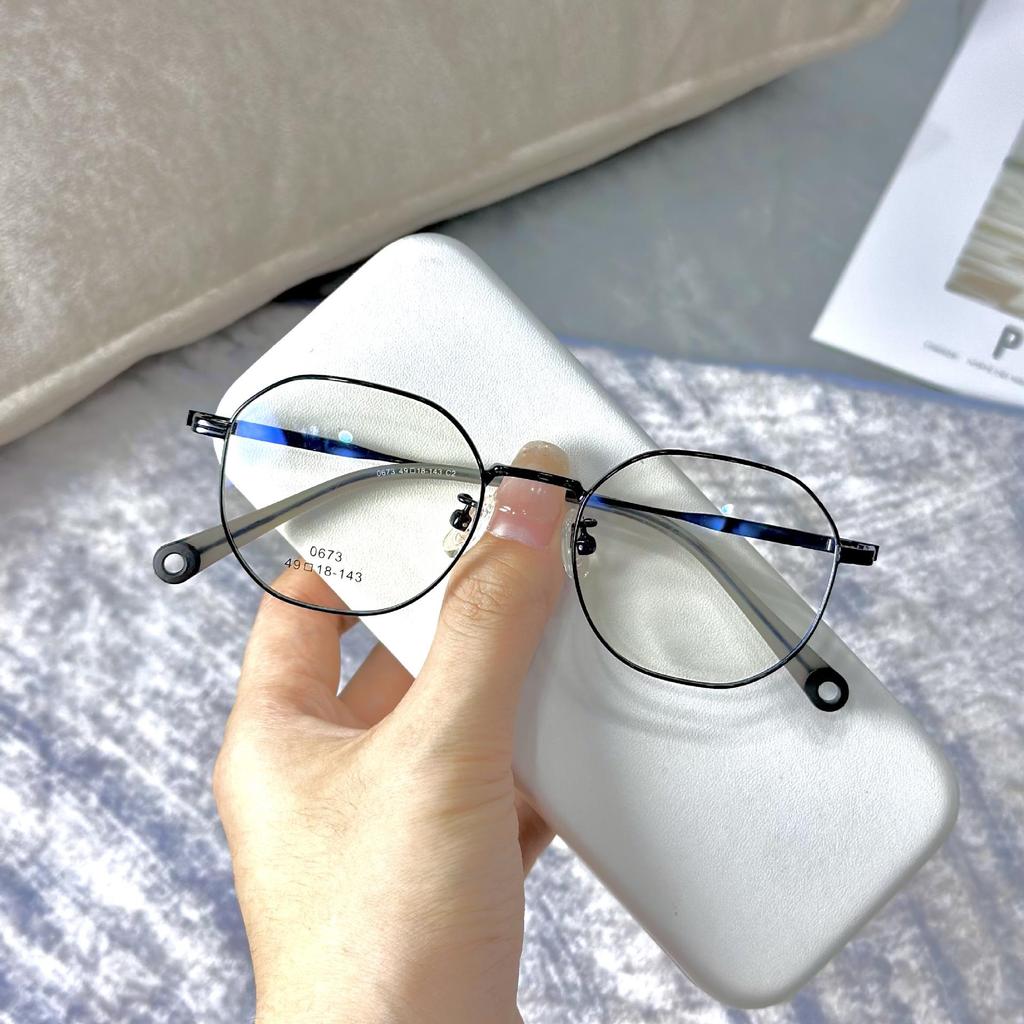 Xiaohongshu Trendy Memory Metal Eyeglasses Frame - Small Round Shape for a Bare Face Look, Can Accommodate Myopia Lenses