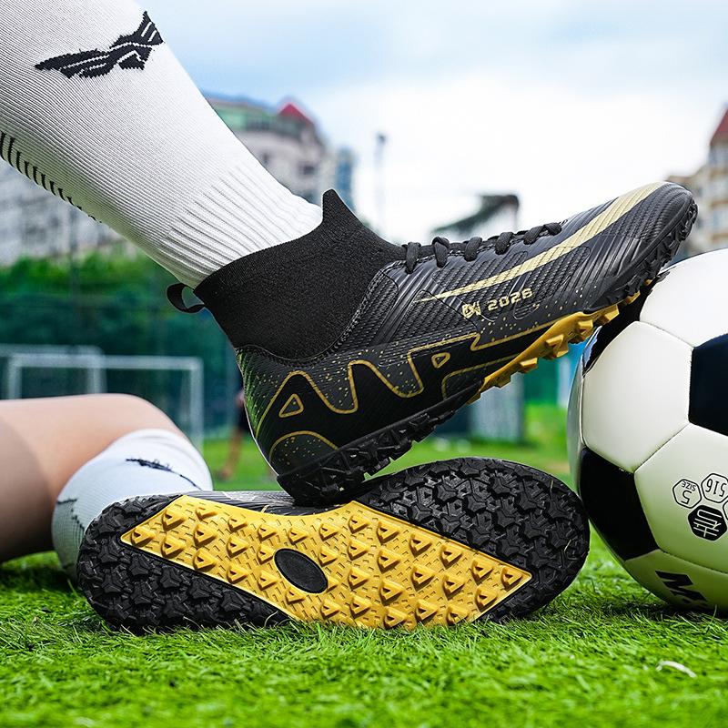 Factory High Top Long Nails Short Nails Football Shoes Primary and Secondary School Students Training Shoes Youth Sports Shoes Tide