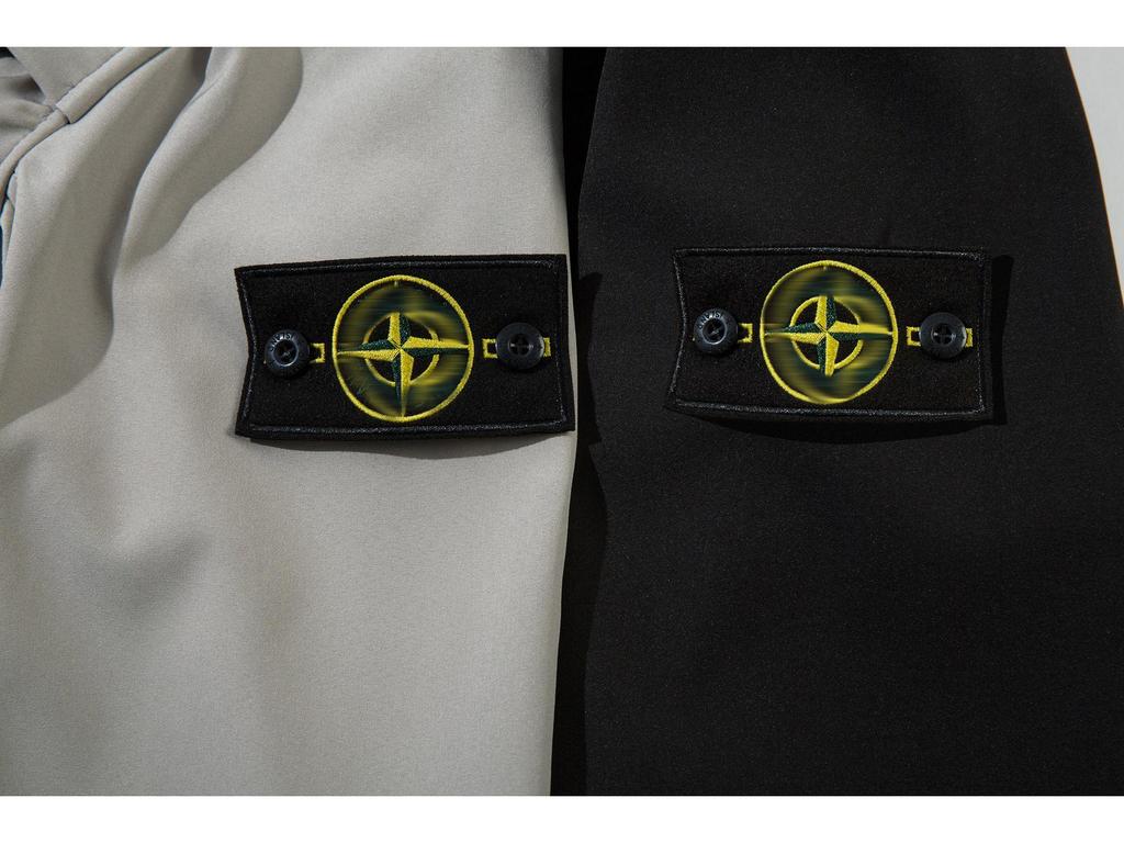 Jednokolorowa wiatrówka w stylu koszuli z miękkiej tkaniny