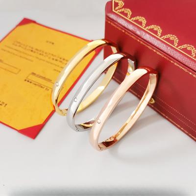 Einzelner Diamant Schnapparmreif Paararmband