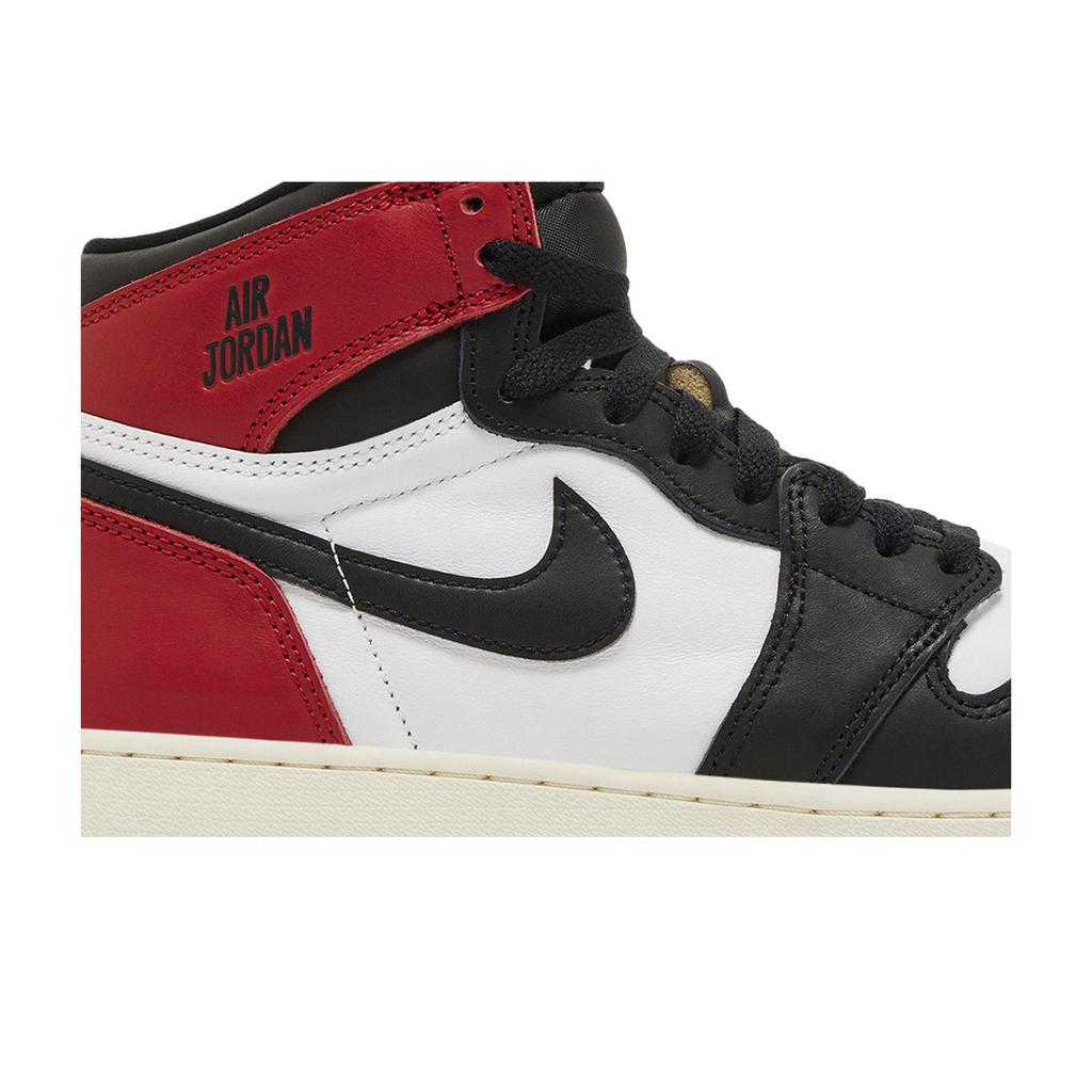 Air Jordan 1 Retro High OG Grade School 'Black Toe Reimagined' (Unisex) Black / Black / Varsity Red / White Kids' Basketball Shoes FD1437 106