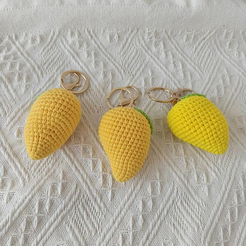 Creative Fruit Series Crochet Keychain Pendant Cute Mango Keyrings Hand Knit Keyrings Exquisite Backpack Decoration Gifts