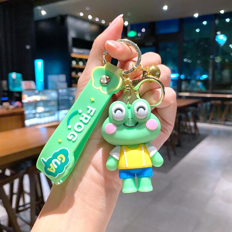 Creative Personalized Green Frog Keychain Pendant Cute Big-Eyed Frog Doll Couple Accessories Student Gifts large
