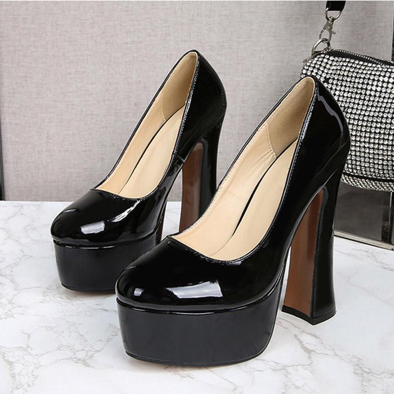 Liyke Sexy Pink Lackleder Klobige Plateau High Heels Hochzeit Bankettschuhe Frühling Herbst Runde Zehenpartie Slingback Damen Pumps