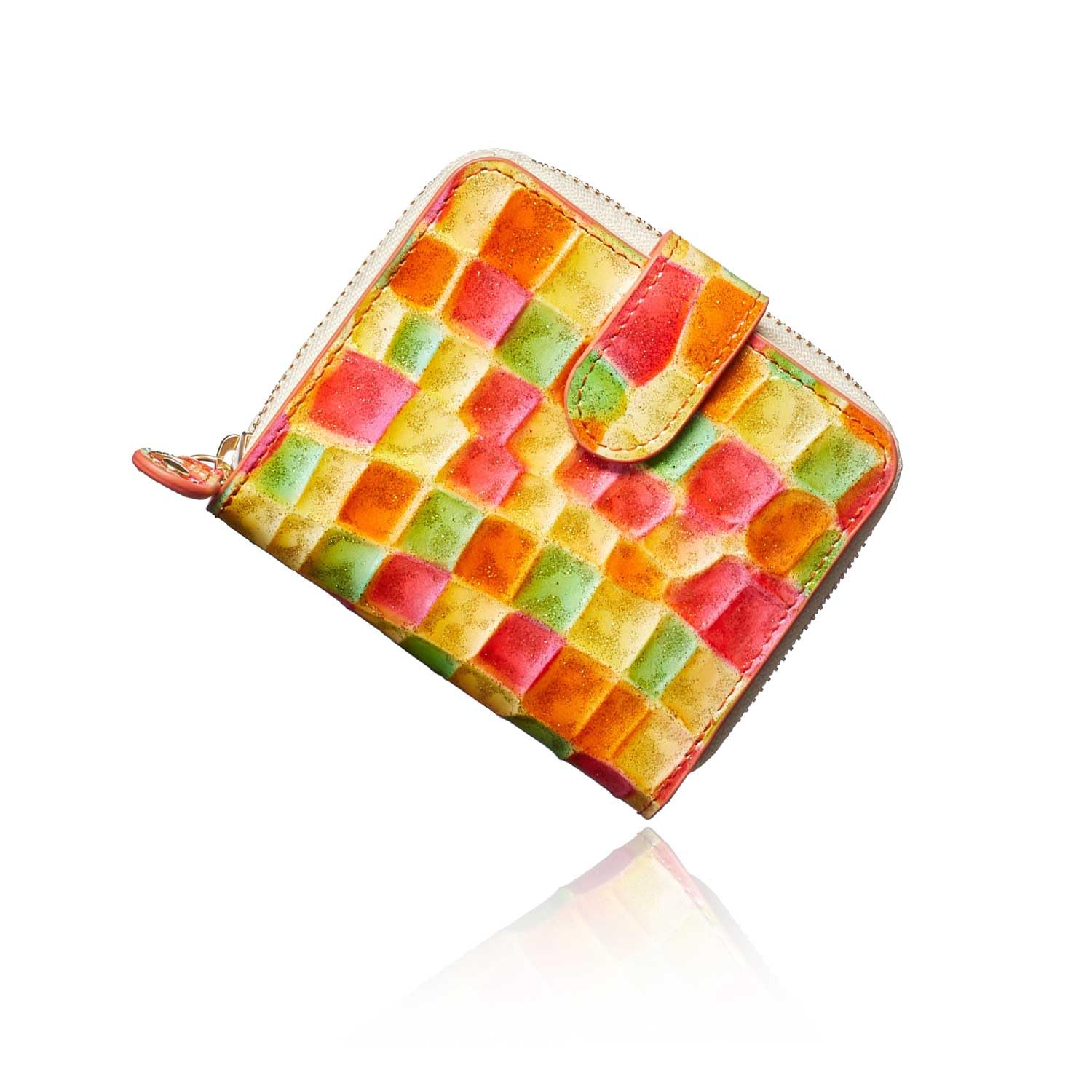 

[VOICE] Italian Life cowhide leather le murrine women s bifold wallet. Elegant and easy to use. Looks like a mini wallet with the storage capacity